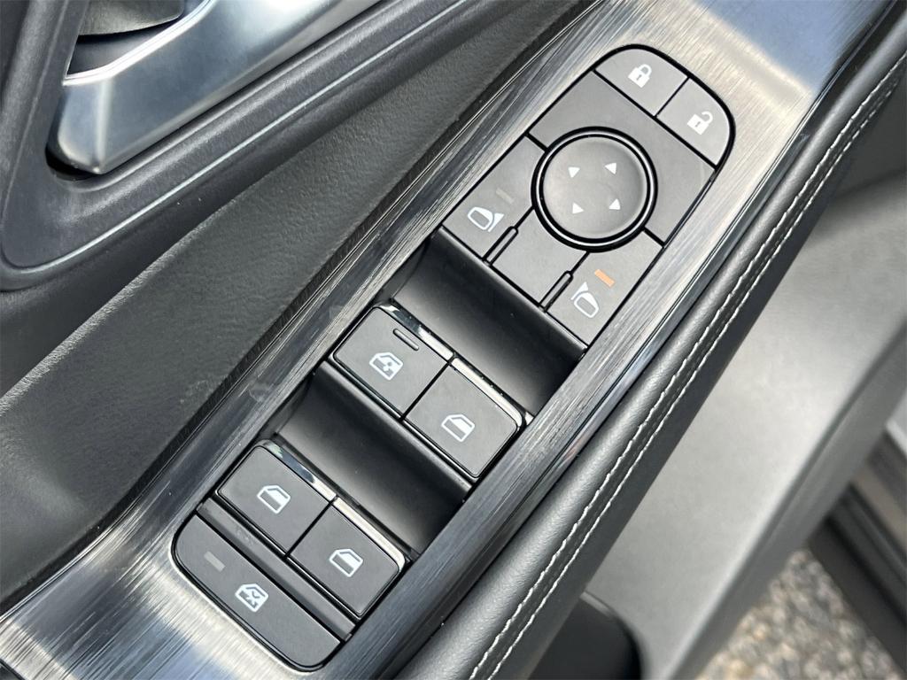 new 2025 Nissan Rogue car, priced at $27,863