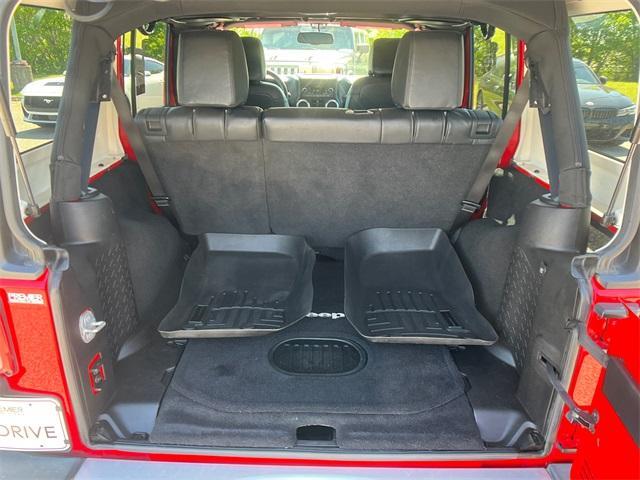 used 2015 Jeep Wrangler Unlimited car, priced at $19,497