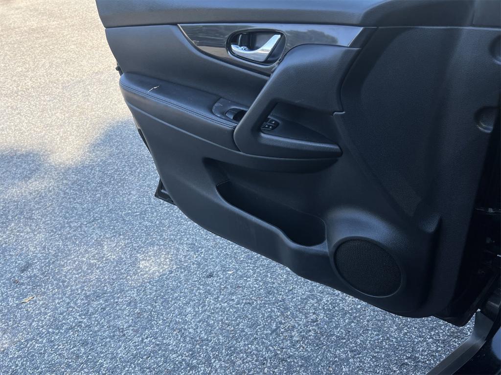 used 2018 Nissan Rogue car, priced at $12,977