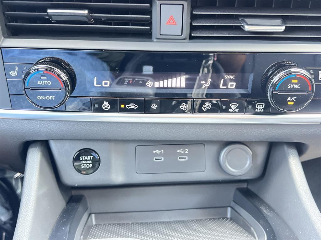 new 2025 Nissan Rogue car, priced at $27,885