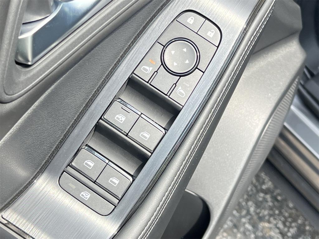 new 2025 Nissan Rogue car, priced at $27,885