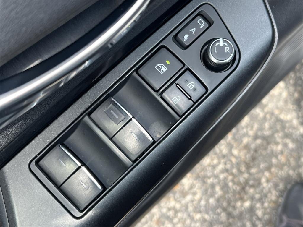 used 2022 Toyota Venza car, priced at $27,812