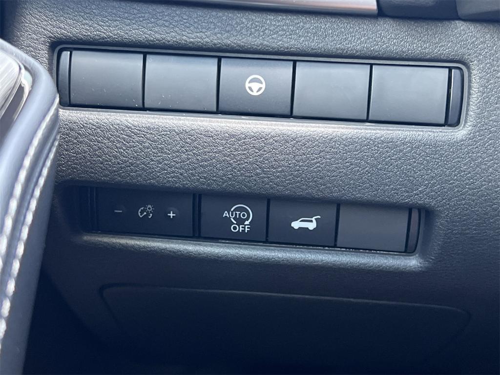 new 2025 Nissan Rogue car, priced at $30,058