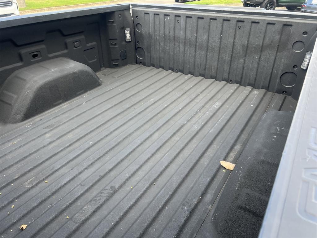 used 2021 GMC Sierra 1500 car, priced at $31,585