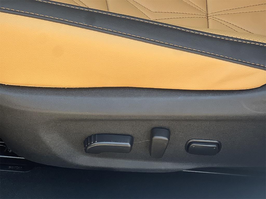 used 2022 Nissan Sentra car, priced at $17,977