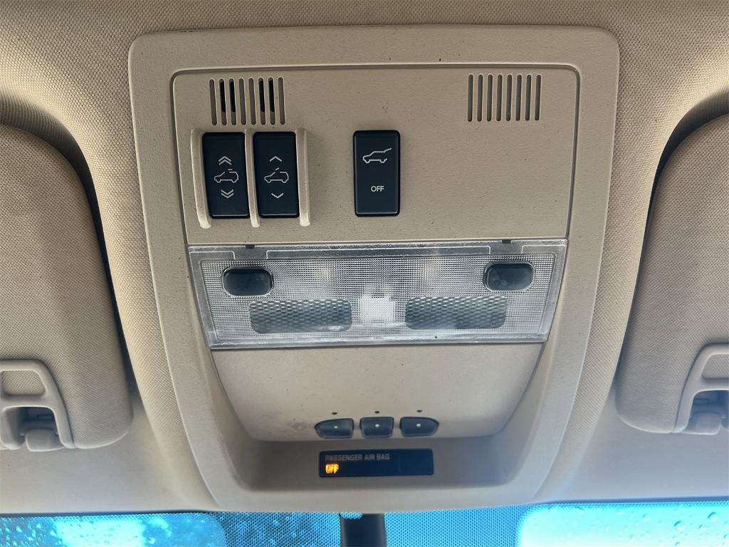 used 2011 Cadillac Escalade car, priced at $13,000