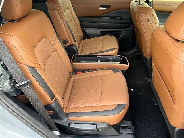 new 2025 Nissan Pathfinder car, priced at $48,888
