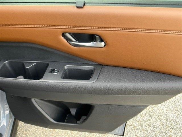 new 2025 Nissan Pathfinder car, priced at $48,888