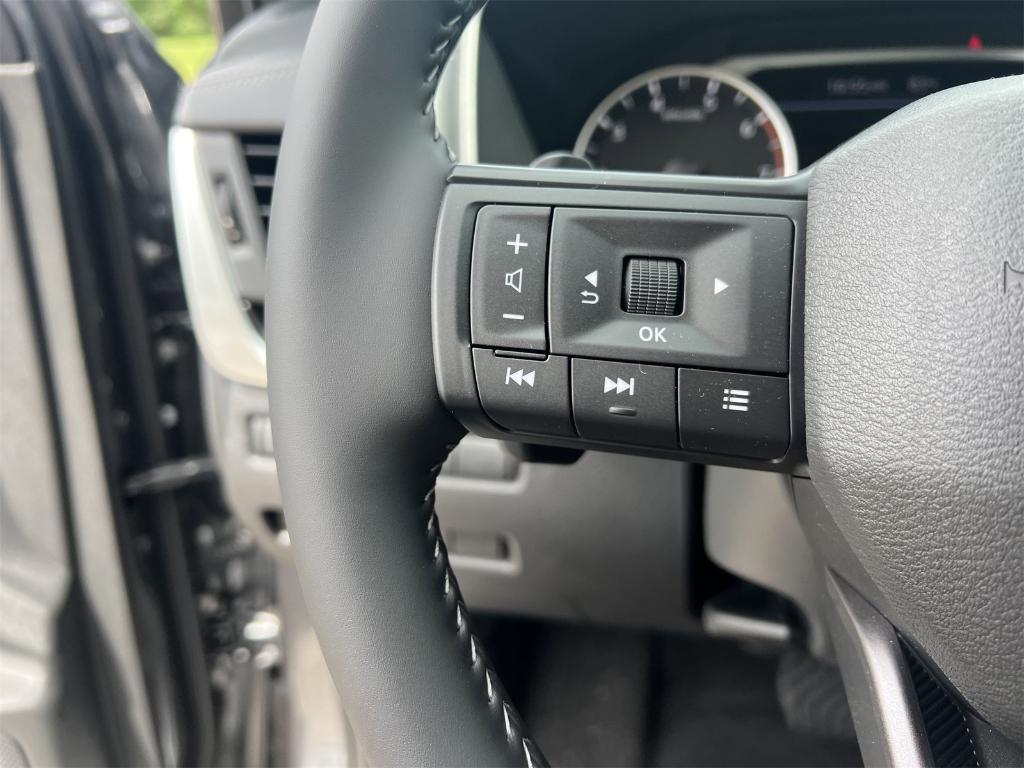 new 2025 Nissan Rogue car, priced at $28,613