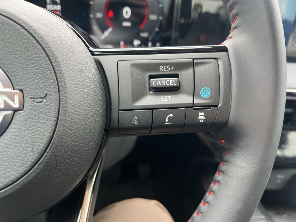 new 2025 Nissan Kicks car, priced at $27,551