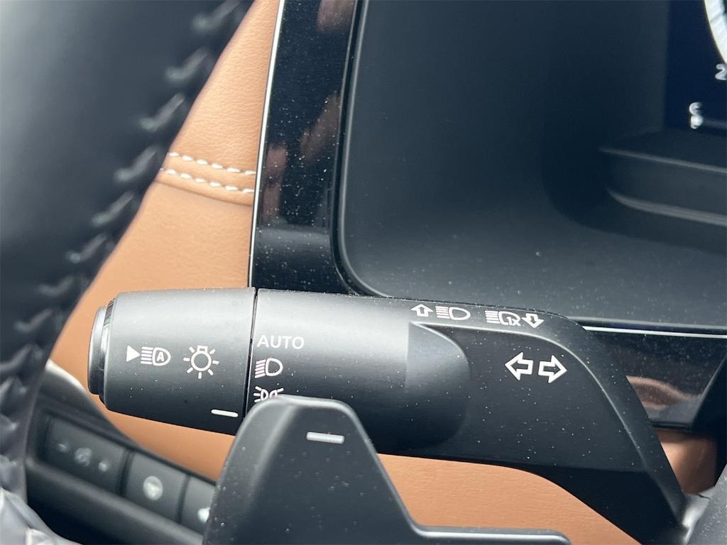 new 2025 Nissan Pathfinder car, priced at $46,009