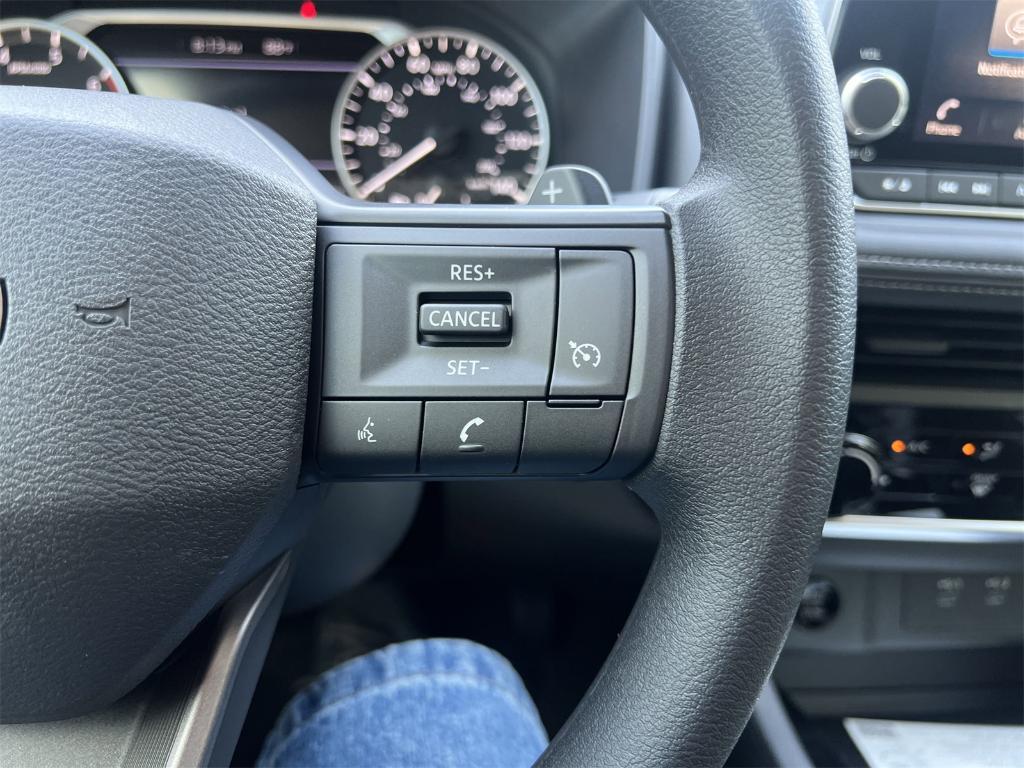 new 2025 Nissan Rogue car, priced at $26,924