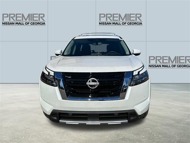 new 2025 Nissan Pathfinder car, priced at $49,399