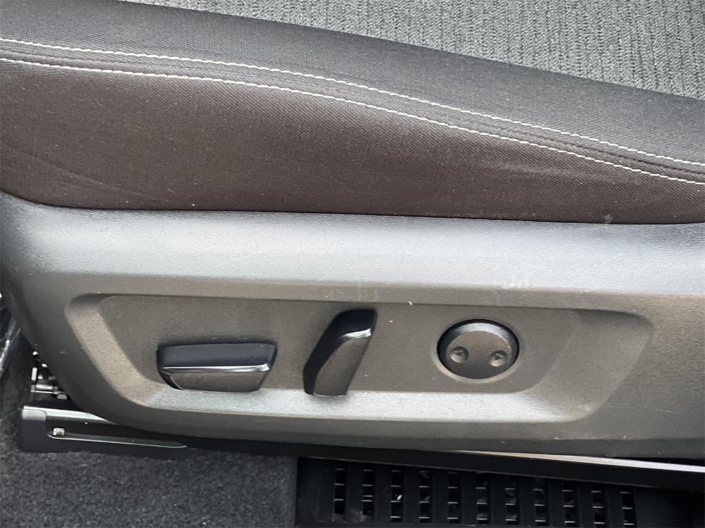 used 2022 Nissan Rogue car, priced at $23,982