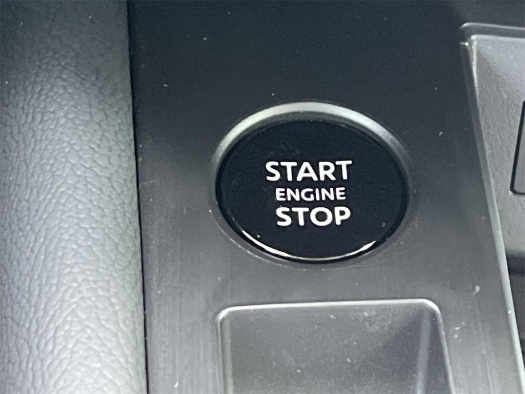 new 2025 Nissan Kicks car