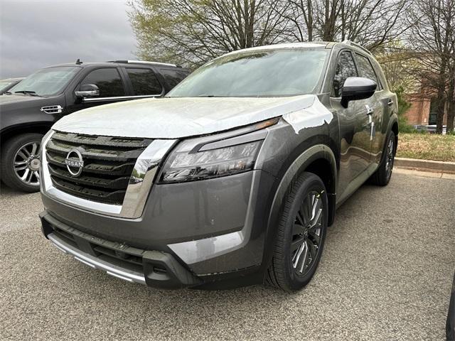 new 2025 Nissan Pathfinder car, priced at $39,744