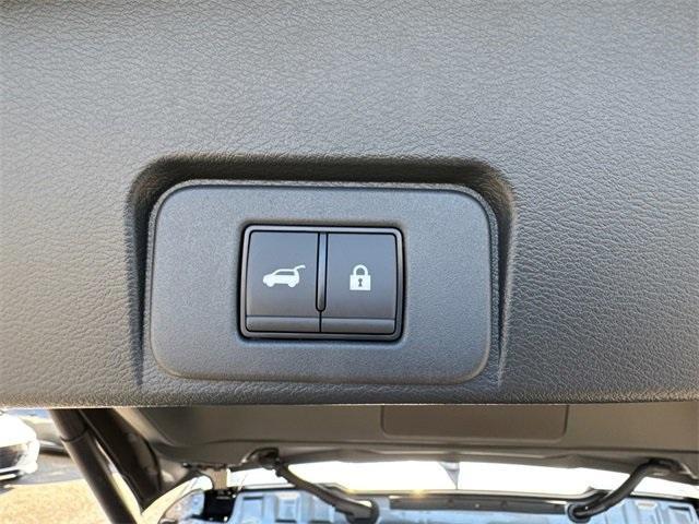 new 2025 Nissan Rogue car, priced at $29,996