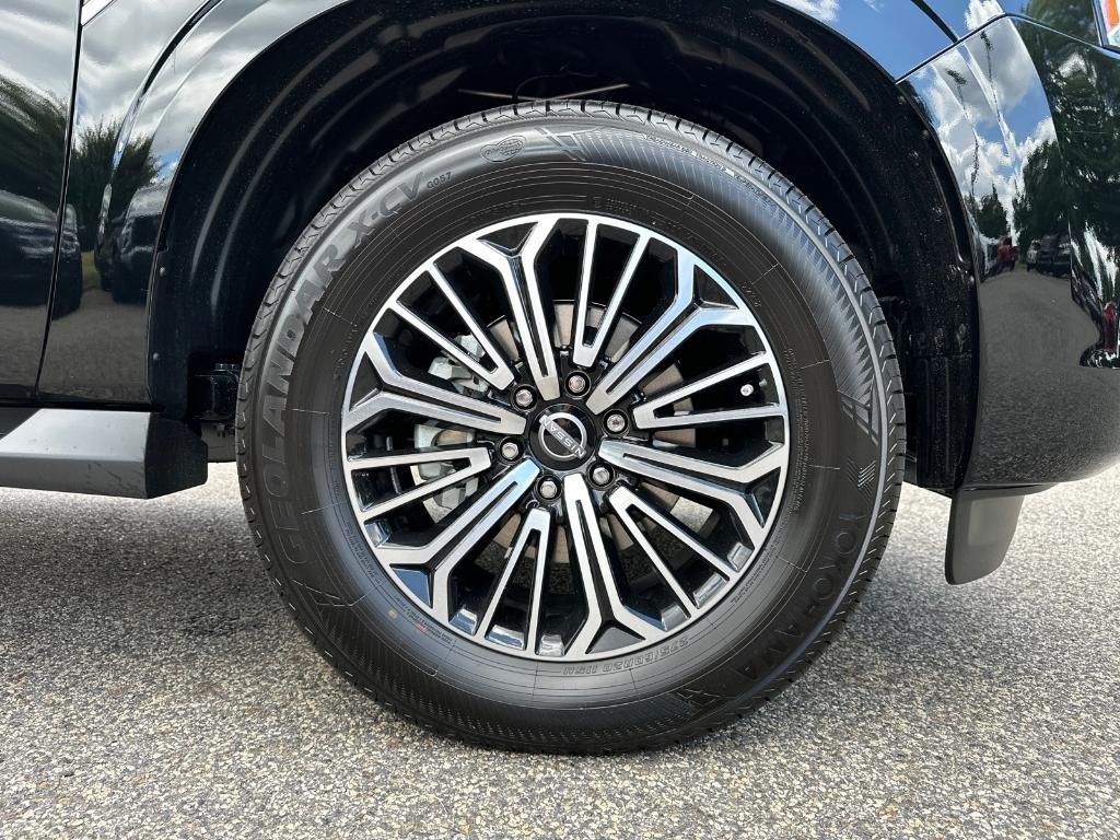 new 2025 Nissan Armada car