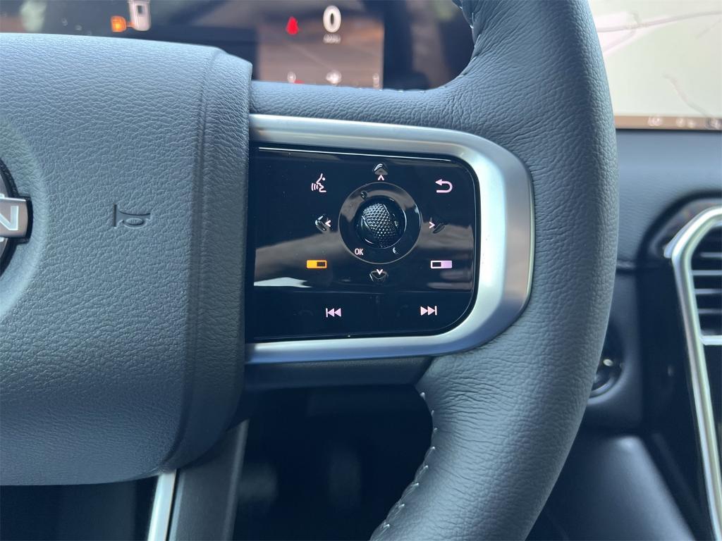 new 2025 Nissan Armada car