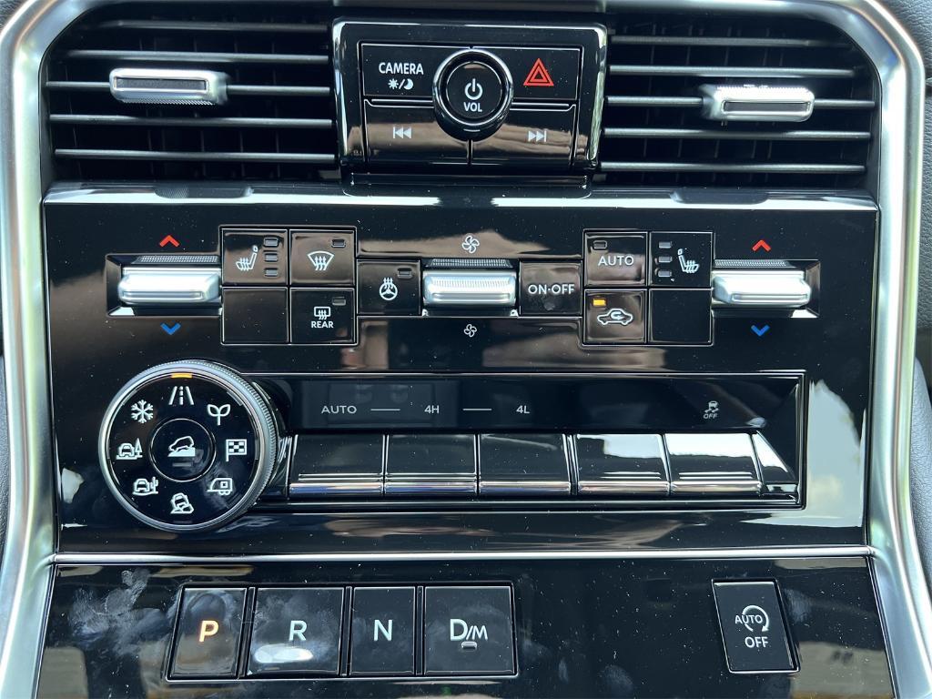 new 2025 Nissan Armada car