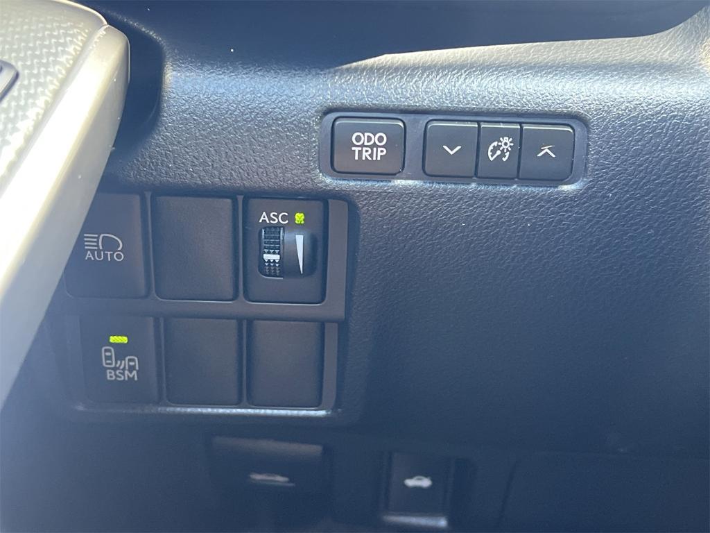 used 2017 Lexus IS 200t car, priced at $19,497