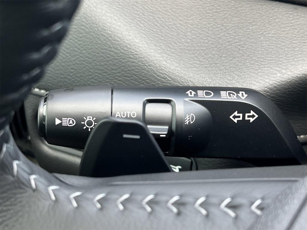 new 2025 Nissan Armada car