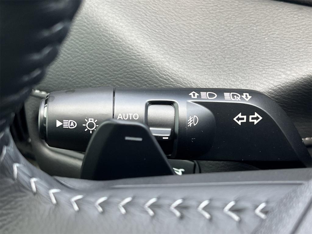 new 2025 Nissan Armada car