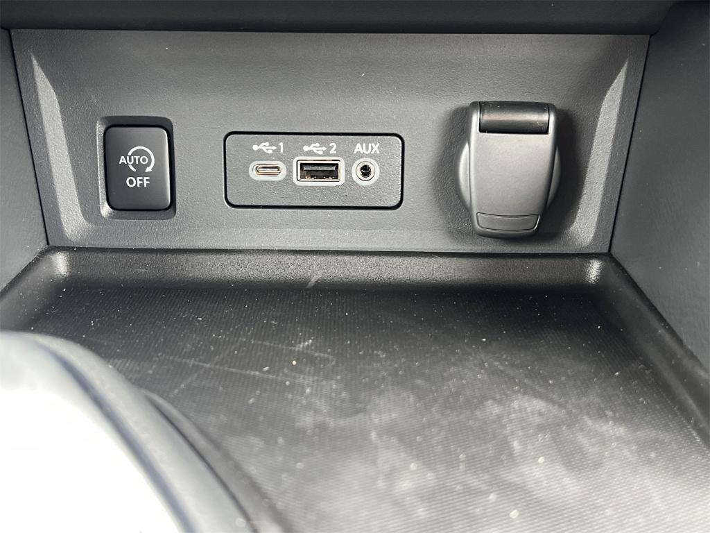 new 2025 Nissan Sentra car, priced at $23,702