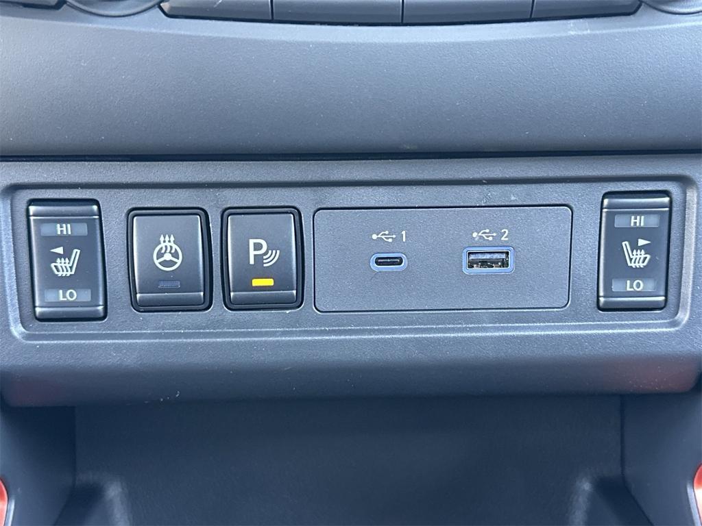 new 2025 Nissan Frontier car, priced at $40,071