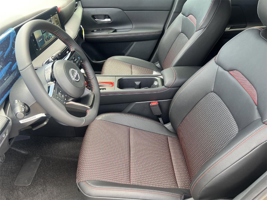 new 2025 Nissan Kicks car, priced at $25,657
