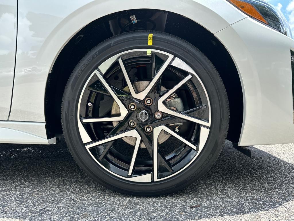 new 2025 Nissan Sentra car