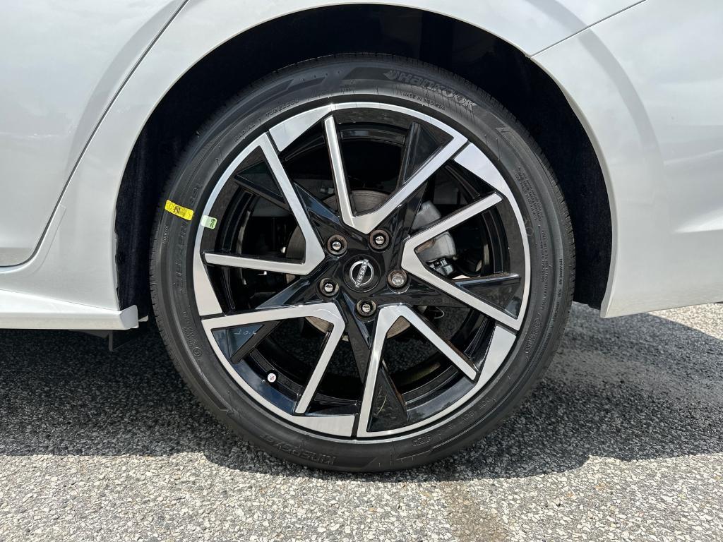 new 2025 Nissan Sentra car