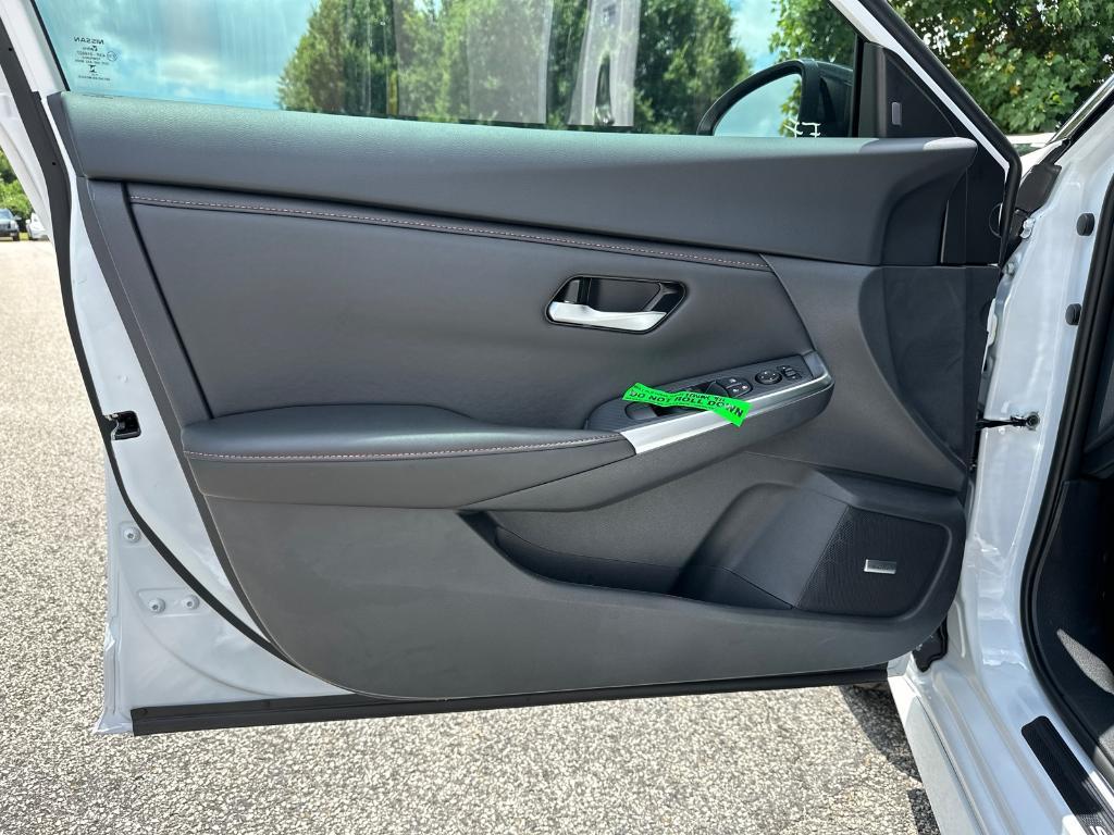 new 2025 Nissan Sentra car
