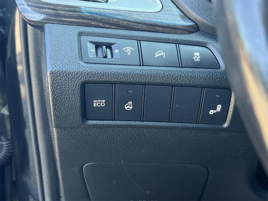 used 2015 Hyundai Santa Fe Sport car, priced at $8,887