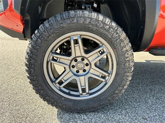 new 2025 Nissan Frontier car, priced at $39,199