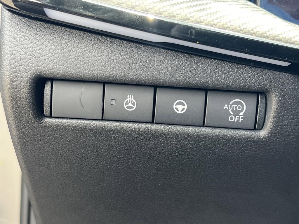 new 2025 Nissan Kicks car, priced at $26,436