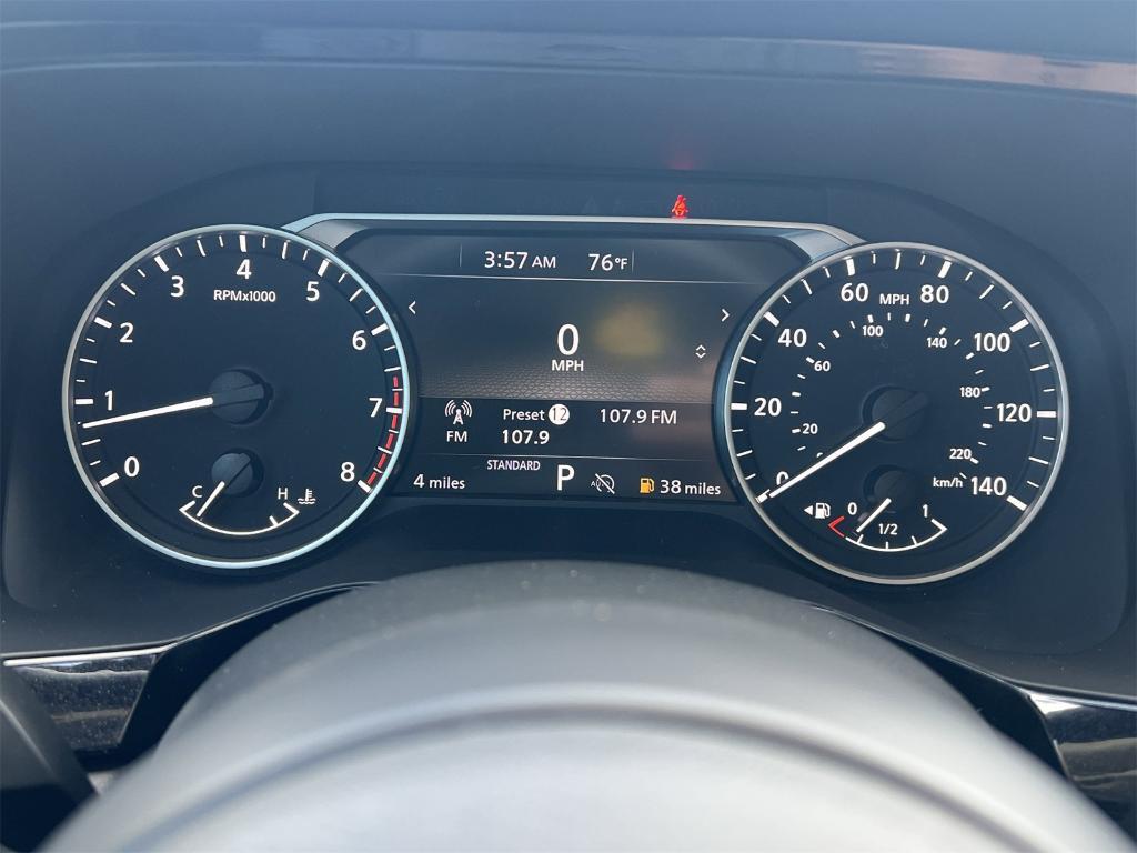 new 2025 Nissan Pathfinder car, priced at $39,586