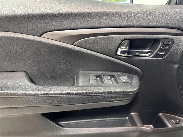 used 2019 Honda Pilot car, priced at $24,444