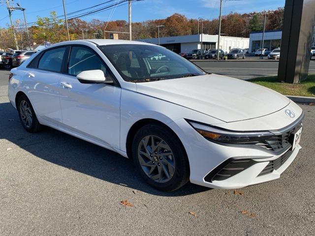 new 2024 Hyundai Elantra car, priced at $25,520