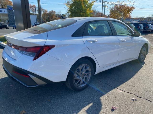 new 2024 Hyundai Elantra car, priced at $25,520