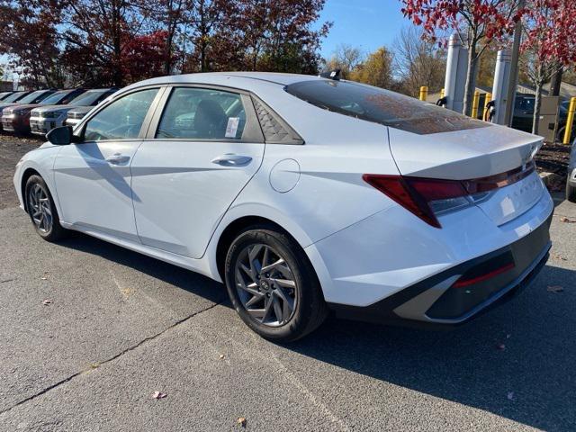 new 2024 Hyundai Elantra car, priced at $25,520