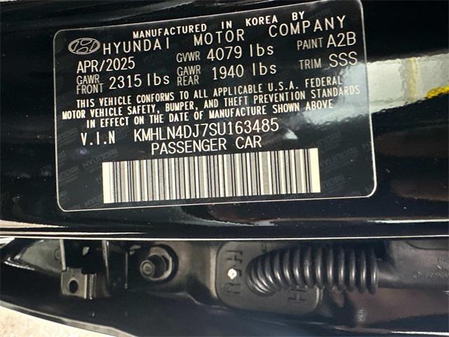 new 2025 Hyundai Elantra car, priced at $31,590