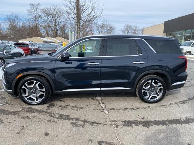 used 2024 Hyundai Palisade car, priced at $43,995