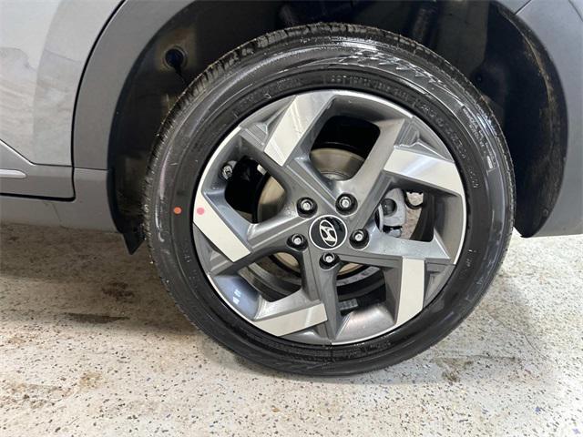 new 2025 Hyundai Venue car, priced at $25,640