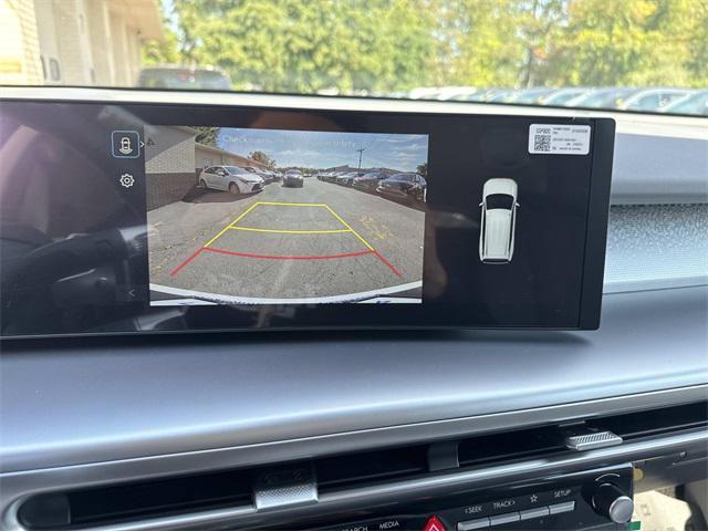 new 2026 Hyundai IONIQ 9 car, priced at $65,735