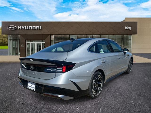 new 2025 Hyundai Sonata car, priced at $32,935