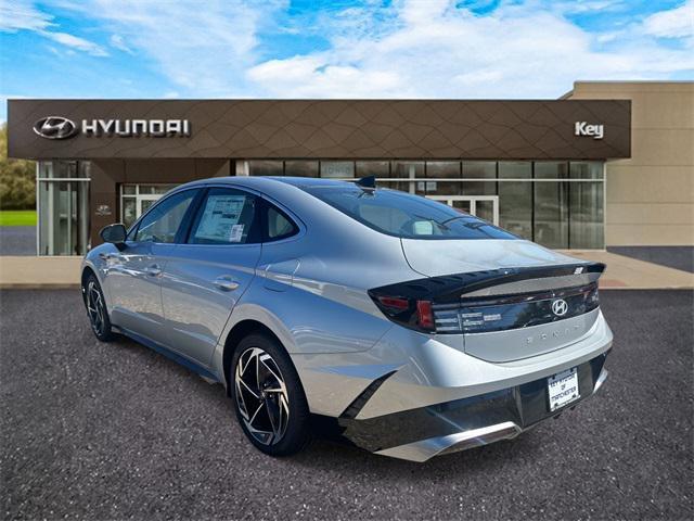 new 2025 Hyundai Sonata car, priced at $32,935