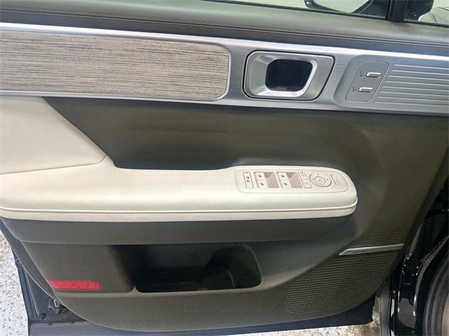 new 2025 Hyundai SANTA FE HEV car, priced at $51,384