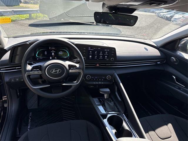 new 2025 Hyundai ELANTRA HEV car, priced at $27,290