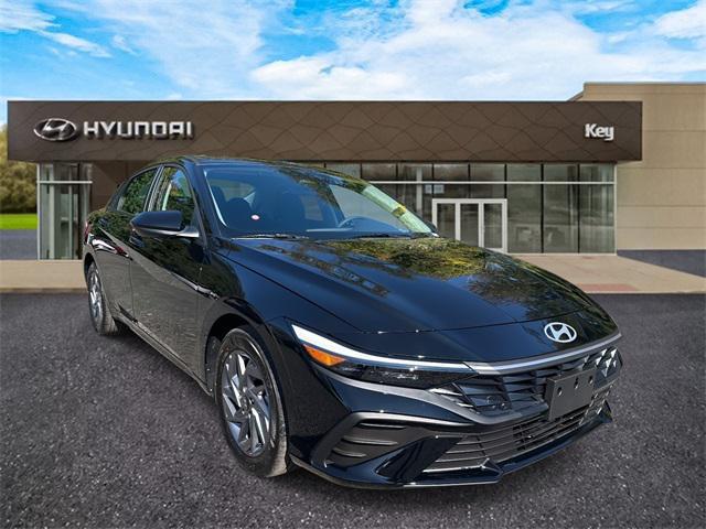 new 2025 Hyundai ELANTRA HEV car, priced at $27,290